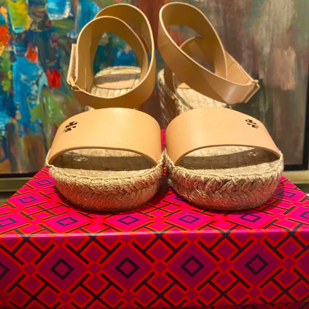 Tory Burch like new
